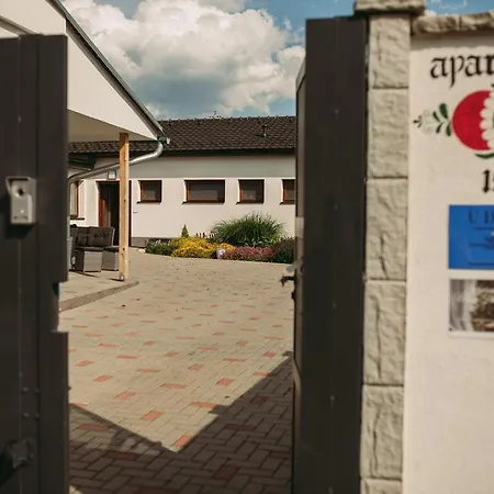 U Draba: Na Slovacku V Miloticich U Kyjova Lejlighed *